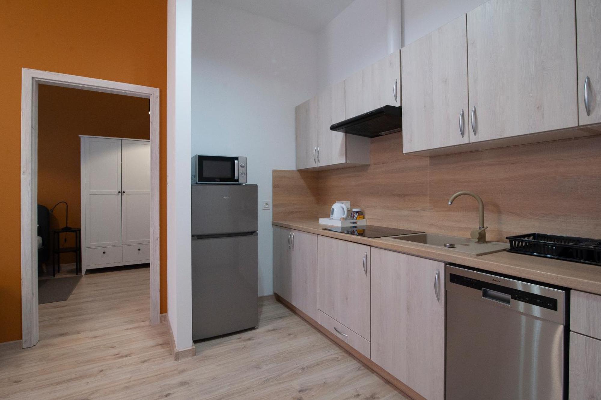 Emilia 2 Apartment